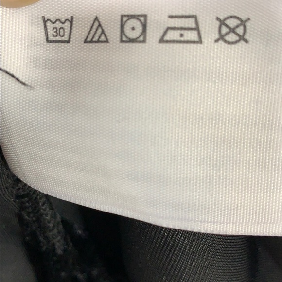 Fitch and Abercrombie velvet racer back tank - Picture 4 of 8